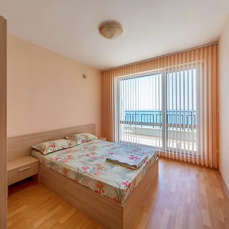 아파트 Panorama Kabakum - Free Parking 골든샌드