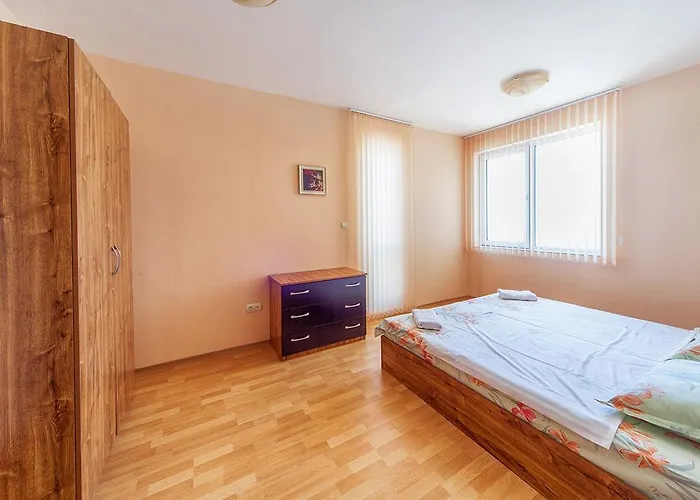 Apartment Panorama Kabakum - Free Parking Golden Sands